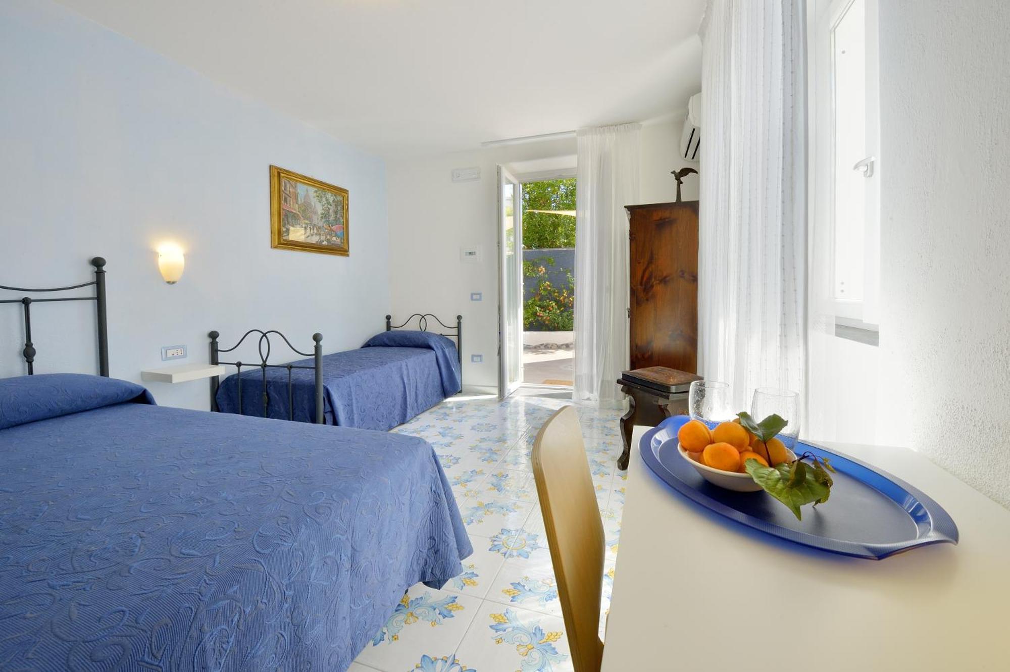 Bnb Le Isole Forio di Ischia Szoba fotó